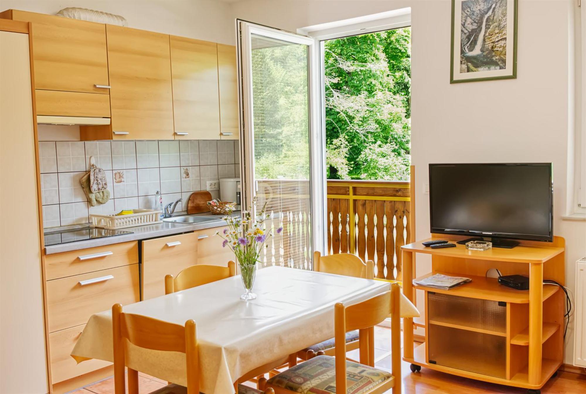 Apartments Kovacic Bohinj ภายนอก รูปภาพ
